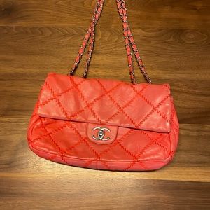 CHANEL classic quilted flap bag